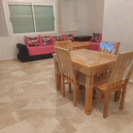 Appartement Avec Piscine Proche De La Plage Mohammedia Kültér fotó